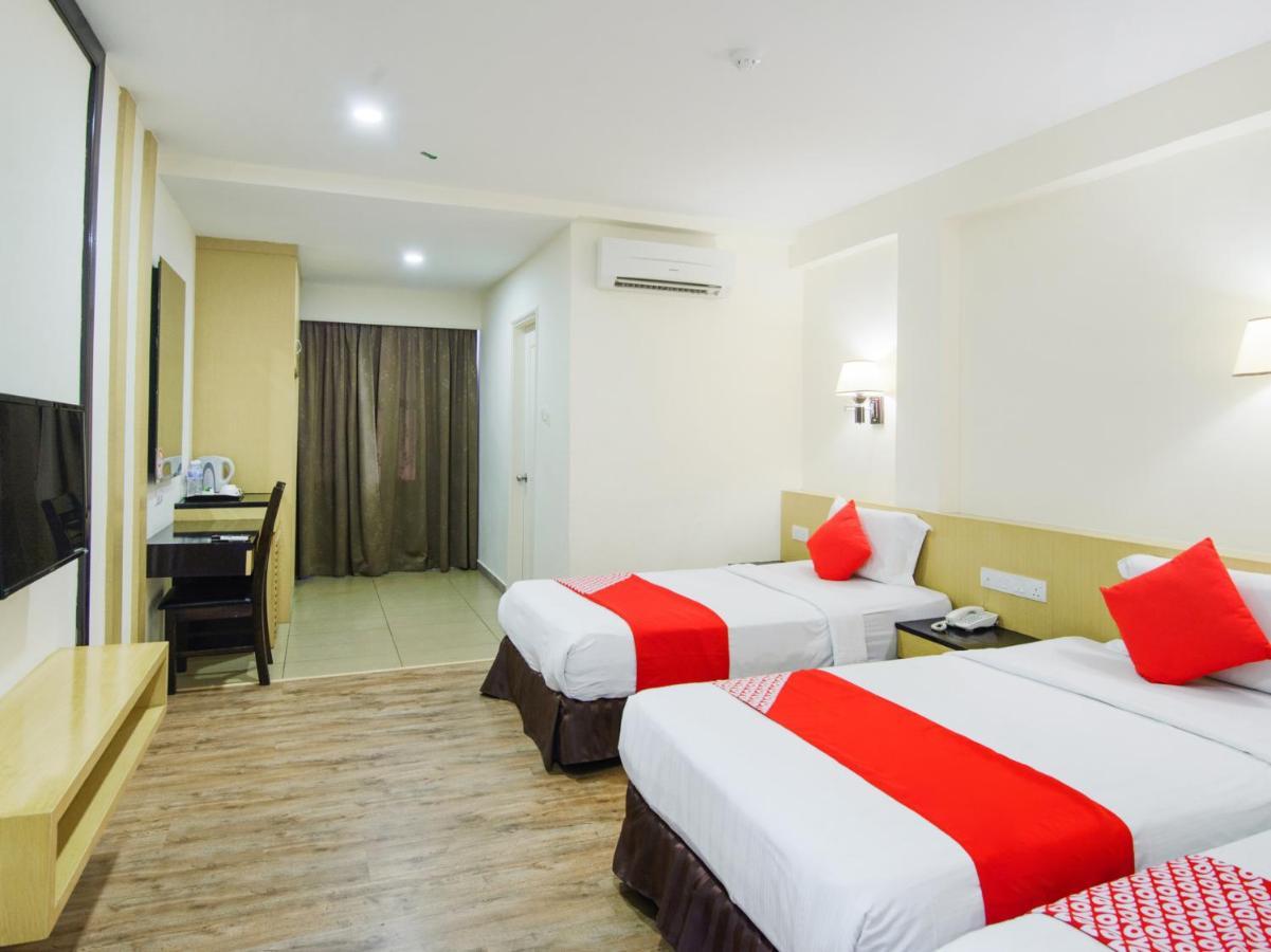 Oyo 371 Grand Eastern Hotel Kota Kinabalu Exterior photo