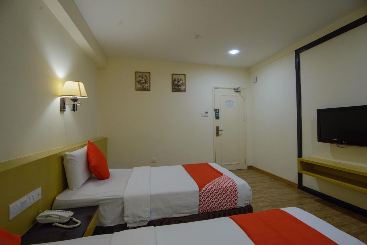Oyo 371 Grand Eastern Hotel Kota Kinabalu Exterior photo
