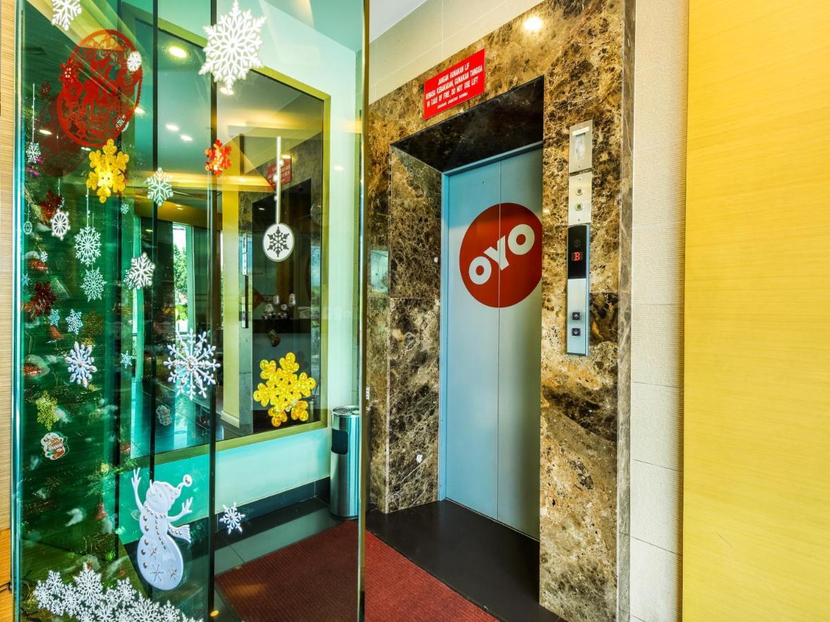 Oyo 371 Grand Eastern Hotel Kota Kinabalu Exterior photo